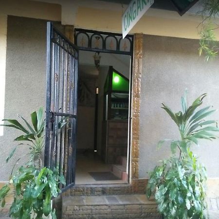 Cingaki Hotel Mombasa Exterior foto